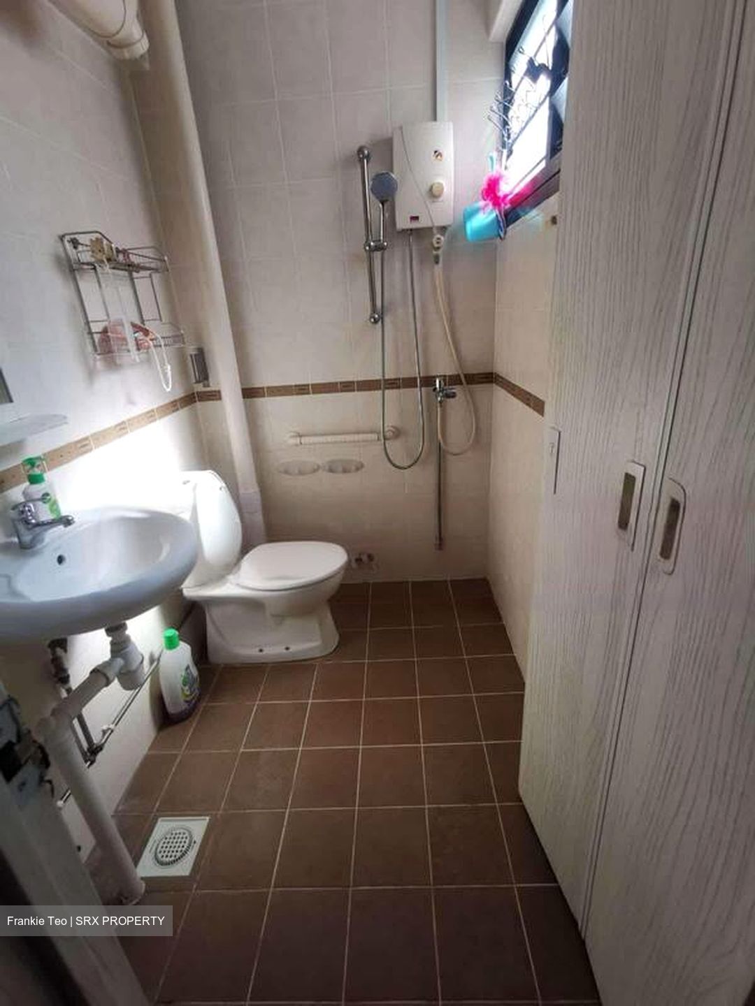 Blk 240 Gombak Gardens (Bukit Batok), HDB 4 Rooms #537475041